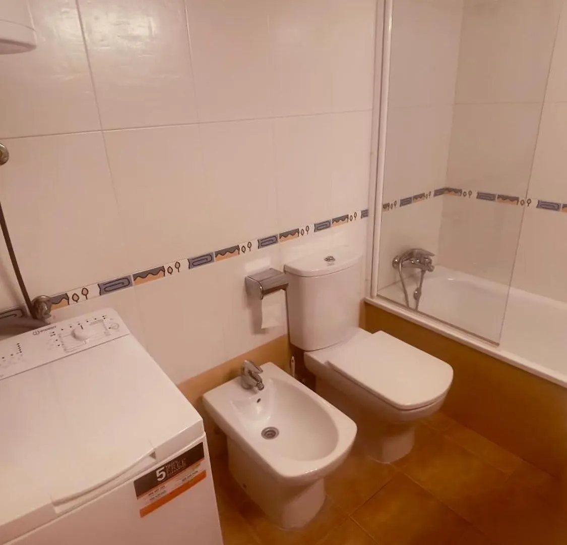 Bonito Y Comodo A 200 M De La Playa Lloret de Mar Apartment