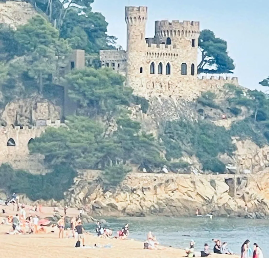 Bonito Y Comodo A 200 M De La Playa Lloret de Mar